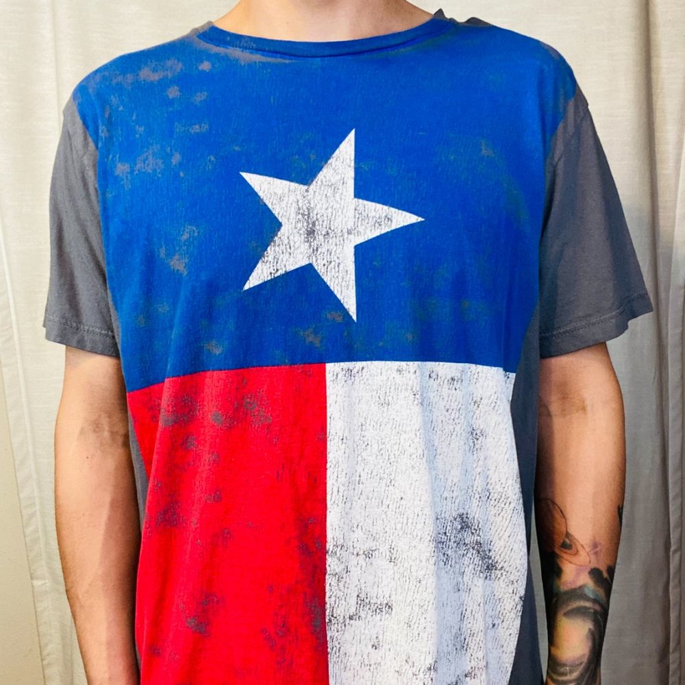 Five Crown Texas flag graphic tee
